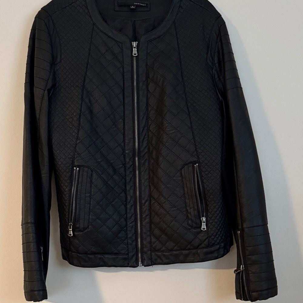 Elegant Black Faux Leather Moto  Jacket for Women